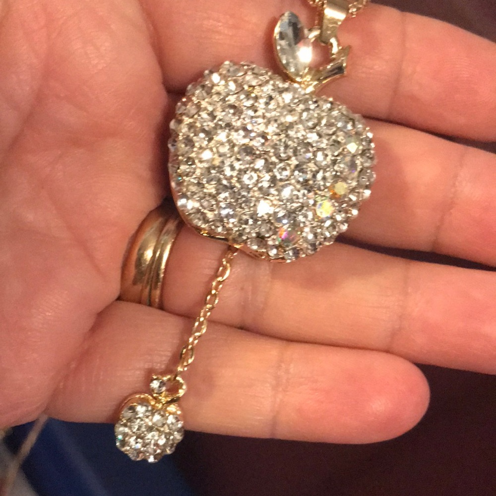 TEACHERS white crystal apple necklace